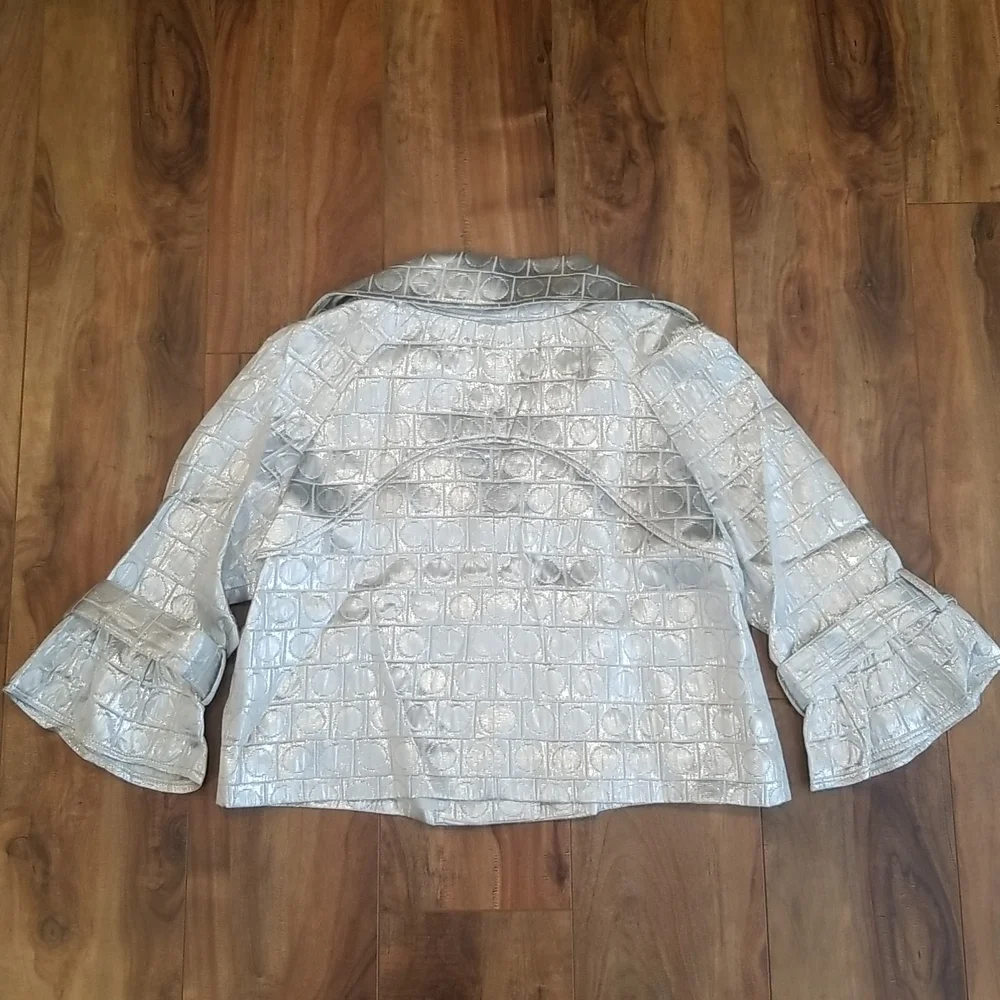 Cache Cropped Jacket Size Medium - Picture 2 of 4